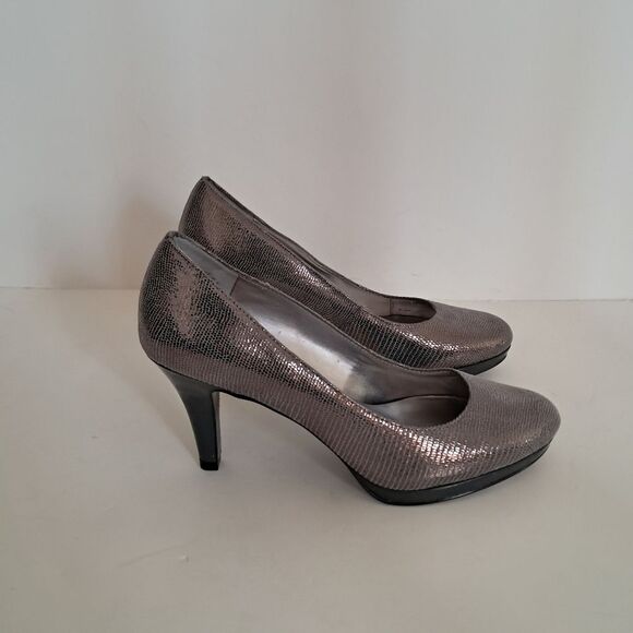 NEW Anne Klein Heels Women's 6.5 Silver Shimmery Evening Formal Party Wedding - Picture 1 of 8